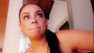 ?, ????? ? nude on Live Sex Chat