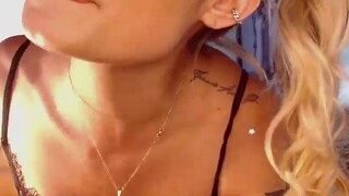 ?, ? Fernanda ?? nude on Live Sex Chat