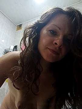 MilaFamouse nude on cam for live porn chat