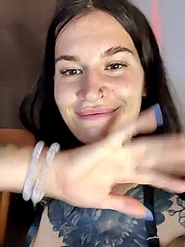 TattooSlutWifeX nude on cam for live porn chat