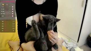 V_Liyna nude on cam for live porn chat