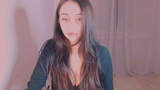 Valissiya nude on cam for live porn chat
