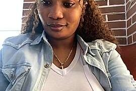 vannessaJ nude on cam for live porn chat