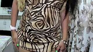 yourradhika nude on cam for live porn chat