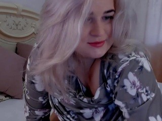Adeline nude on Live Sex Chat