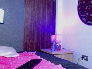 Aleja-GS nude on Live Sex Chat