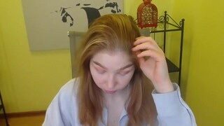 Alisa-Foxy nude on Live Sex Chat