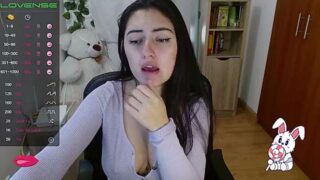 BonniePrice nude on cam for live porn chat