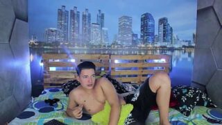 dominik_couple2 nude on cam for live porn chat