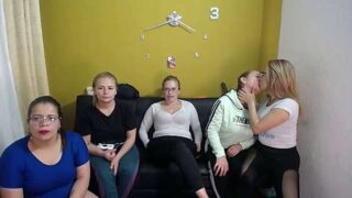 lesb_milf nude on cam for live porn chat
