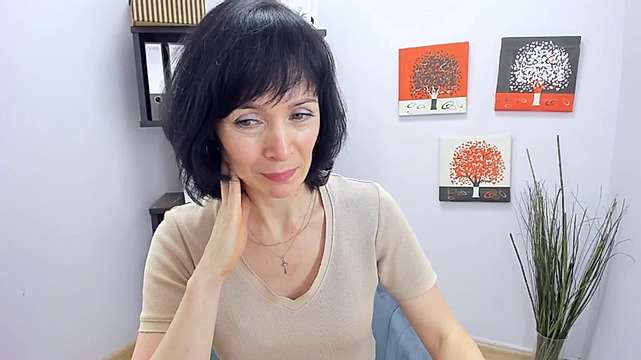 Maria_Gold nude on cam for live porn chat