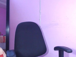 megaanfox nude on Live Sex Chat