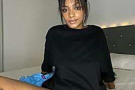 melanie_sky nude on cam for live porn chat
