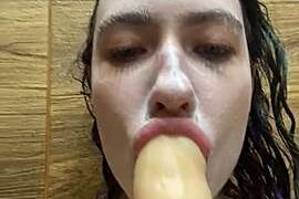 _milktastyshake_ nude on cam for live porn chat