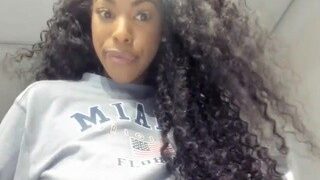 Naomi Simone nude on Live Sex Chat