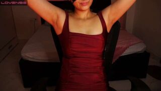 Nylaahh nude on cam for live porn chat