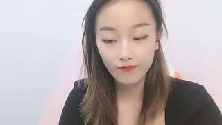 SisterHuang nude on cam for live porn chat