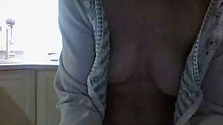 VictiryLove nude on cam for live porn chat