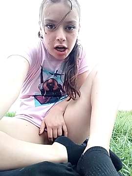 Wanda_foXx nude on cam for live porn chat