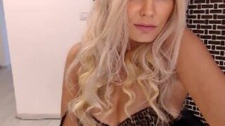 xcharlize nude on Live Sex Chat