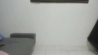 Young_Hot nude on cam for live porn chat