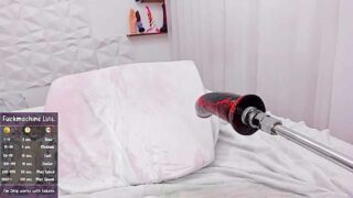 yully_ nude on cam for live porn chat