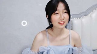 zhou-zhou nude on cam for live porn chat