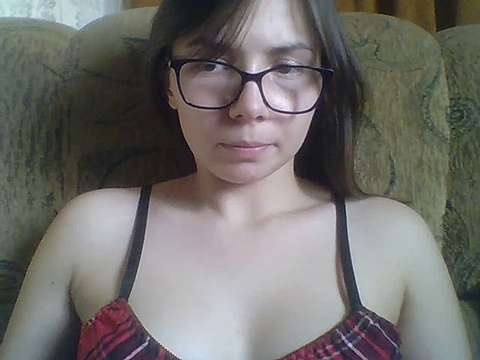 69LittleBrunette nude on cam for live porn chat