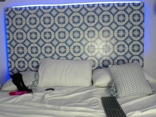 Alana222 nude on Live Sex Chat