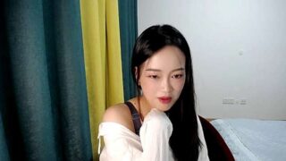 Anna-Cola nude on cam for live porn chat