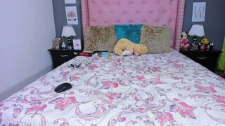 annieomelonsss nude on cam for live porn chat