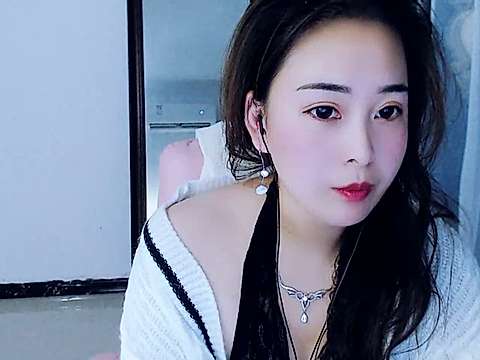 Betty-BB nude on cam for live porn chat