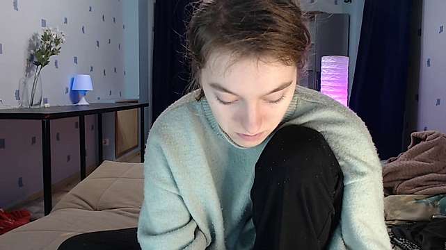 CassySweetKitty nude on cam for live porn chat