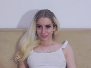ChristiHanson nude on Live Sex Chat