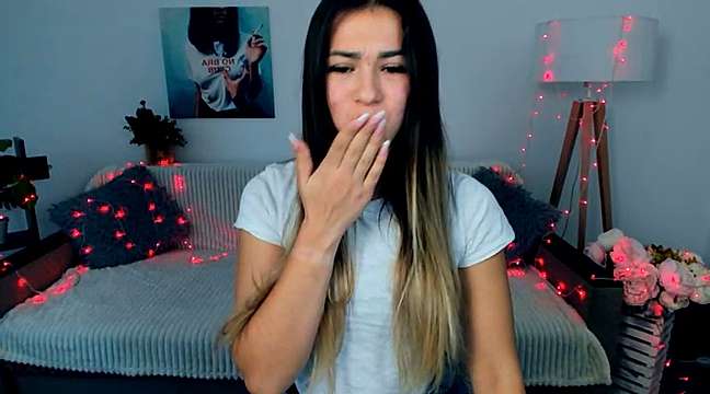 Jenn__Shy nude on cam for live porn chat