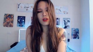 ji-yeon nude on cam for live porn chat