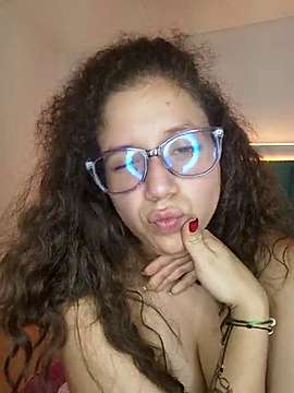 katicafoxsex nude on cam for live porn chat