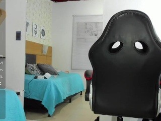 kloemss nude on Live Sex Chat