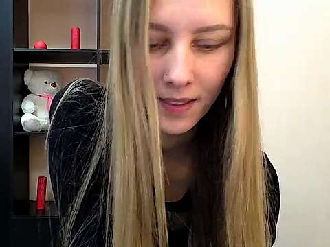 lilian_l nude on cam for live porn chat
