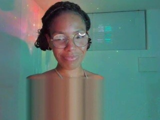 MarianFarrah nude on Live Sex Chat