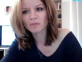 MilfMilennia nude on Live Sex Chat