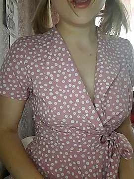 Mirra_Golden nude on cam for live porn chat