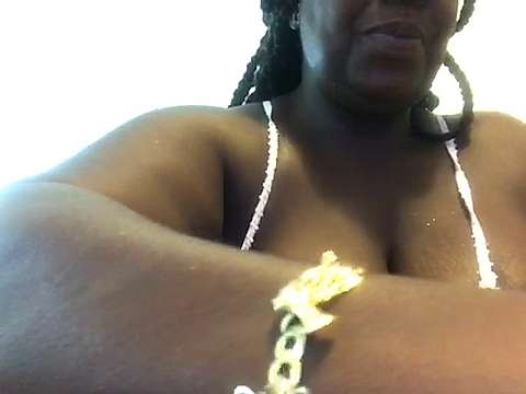 Mommy_Chocoladae nude on cam for live porn chat
