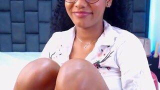 naomixjones nude on Live Sex Chat