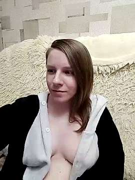 Ovechka_kun nude on cam for live porn chat