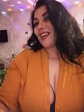RealWorker nude on cam for live porn chat