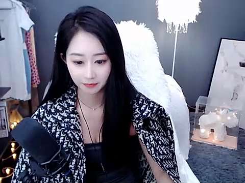 Rose_two nude on cam for live porn chat