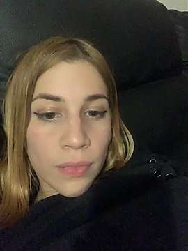 savannah_11 nude on cam for live porn chat