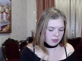 VanessaSue nude on Live Sex Chat