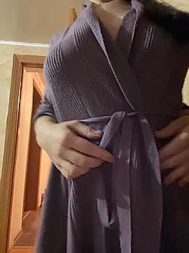 Yuliya2012 nude on cam for live porn chat
